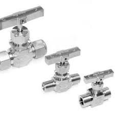 ปลายเกลียว 6000PSI วาล์วเข็มเหล็ก Monel Alloy 400 3/8 &quot;MNPT x FNPT