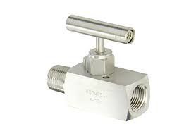 วาล์วเข็มเหล็กคาร์บอน 1/2 "MNPT X FNPT 60000 PSI สำหรับน้ำ
